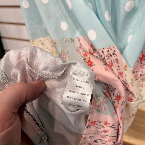 Lily mixed print blouse size 1X - Picture 5 of 8